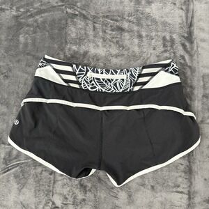 Lululemon Hotty Hot Shorts Women Size 6 Black Gym Athletic Running
